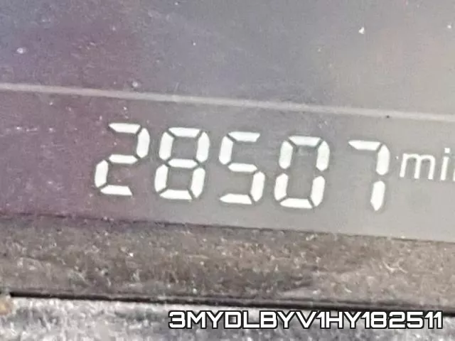 3MYDLBYV1HY182511_8.webp