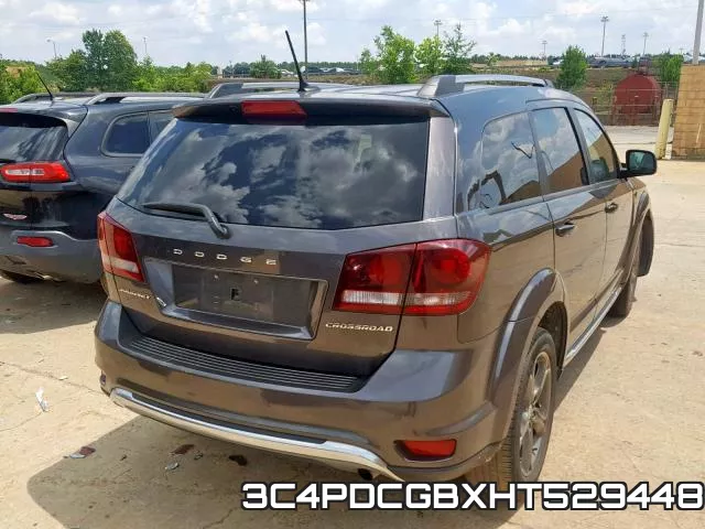 3C4PDCGBXHT529448_4.webp