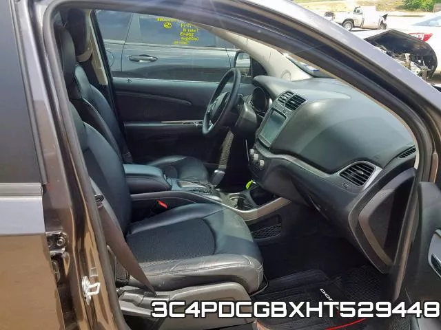 3C4PDCGBXHT529448_5.webp