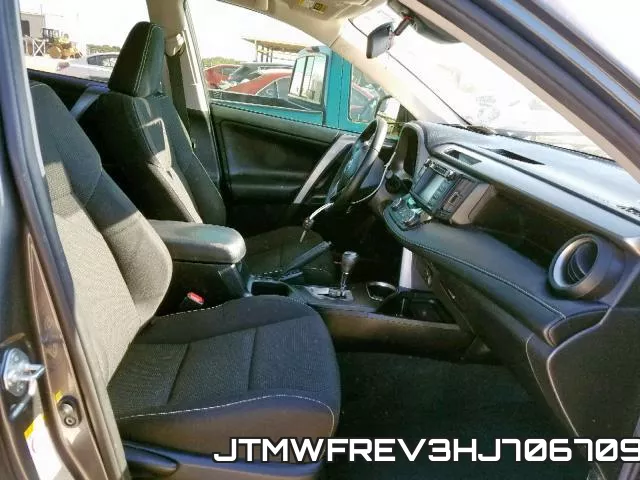 JTMWFREV3HJ706709_5.webp