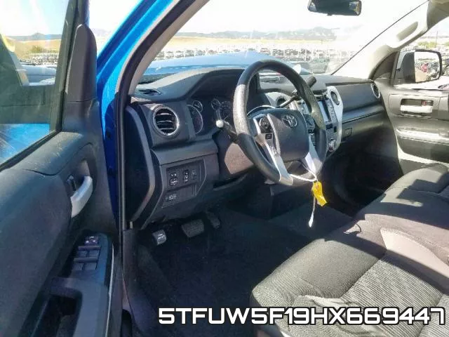 5TFUW5F19HX669447_9.webp