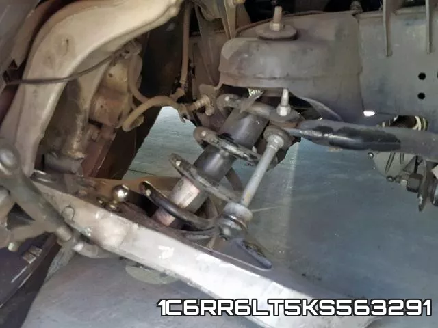 1C6RR6LT5KS563291_9.webp
