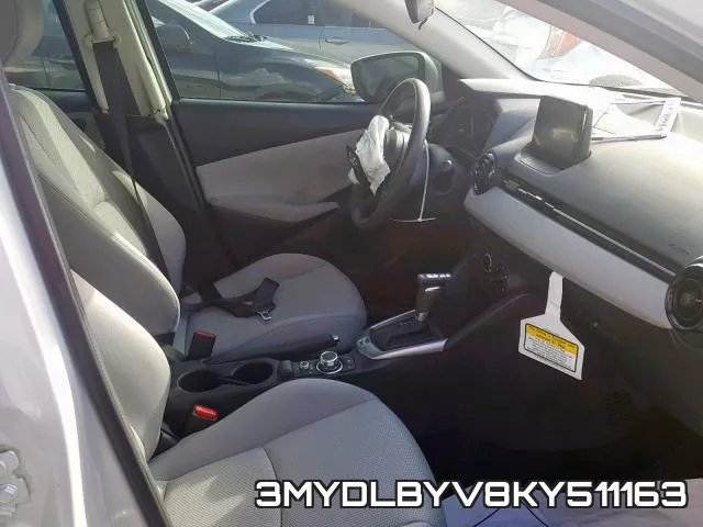 3MYDLBYV8KY511163_5.webp