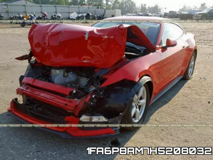 1FA6P8AM7H5208032_2.webp