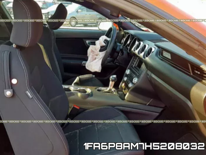 1FA6P8AM7H5208032_5.webp