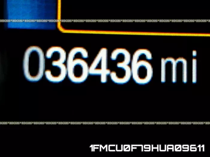 1FMCU0F79HUA09611_8.webp