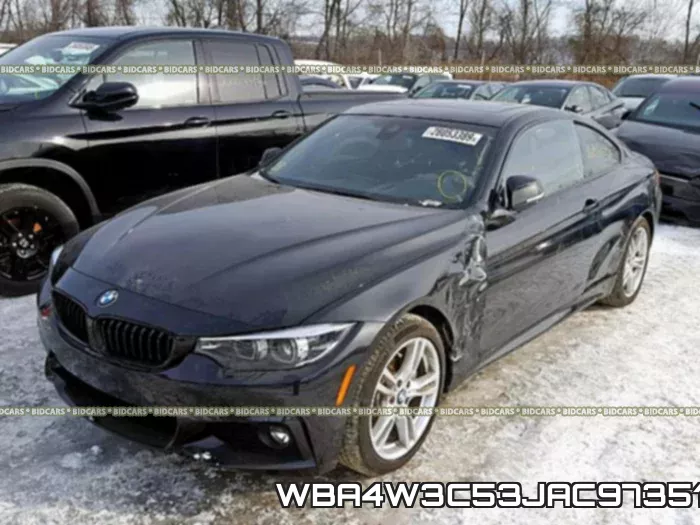 WBA4W3C53JAC97351_2.webp