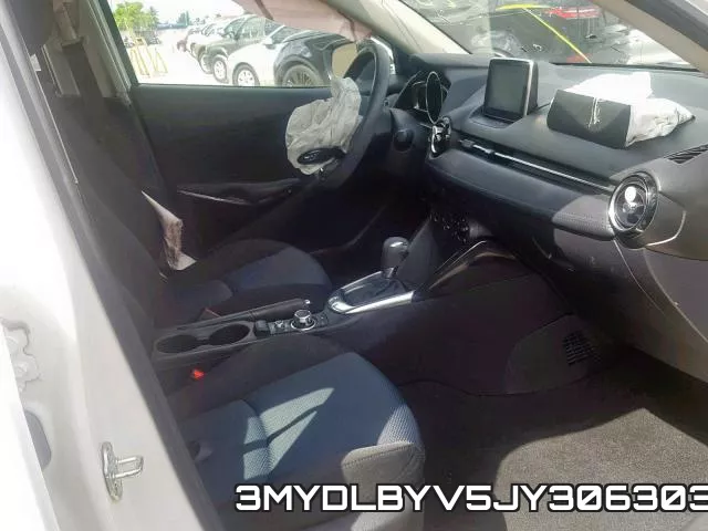 3MYDLBYV5JY306303_5.webp