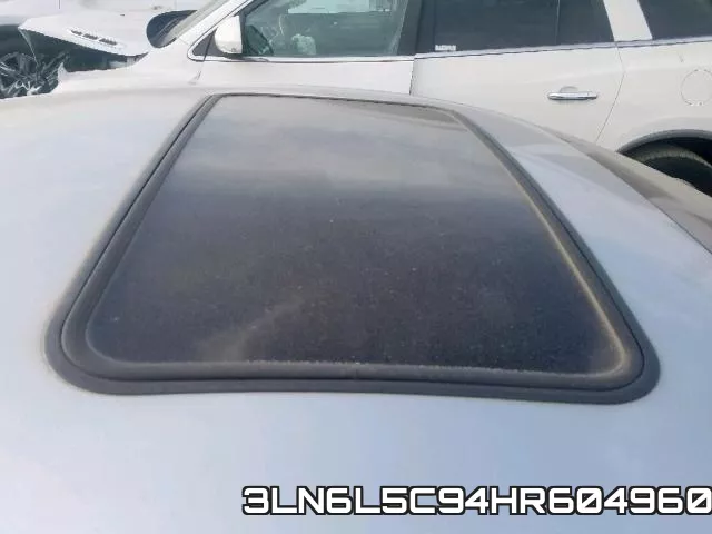 3LN6L5C94HR604960_9.webp