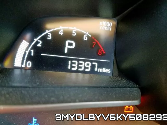 3MYDLBYV6KY508293_8.webp