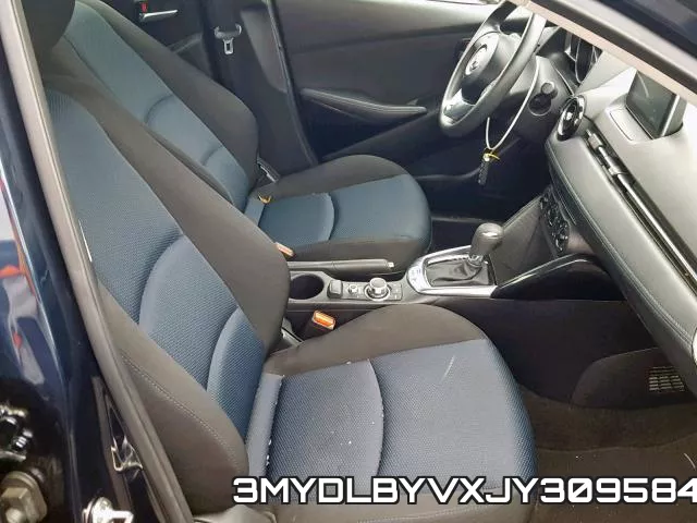 3MYDLBYVXJY309584_5.webp