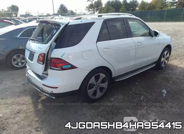 4JGDA5HB4HA954415_4.webp