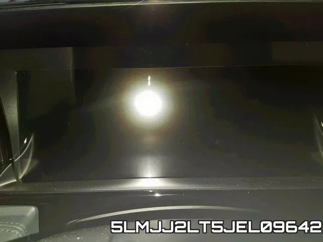 5LMJJ2LT5JEL09642_8.webp