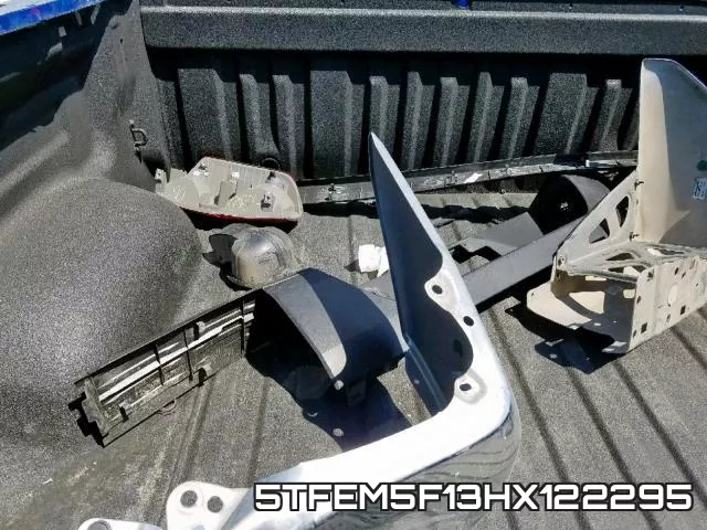 5TFEM5F13HX122295_9.webp