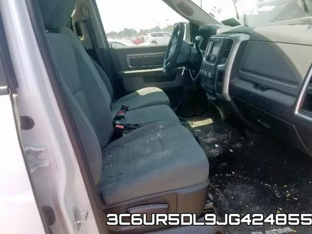 3C6UR5DL9JG424855_5.webp