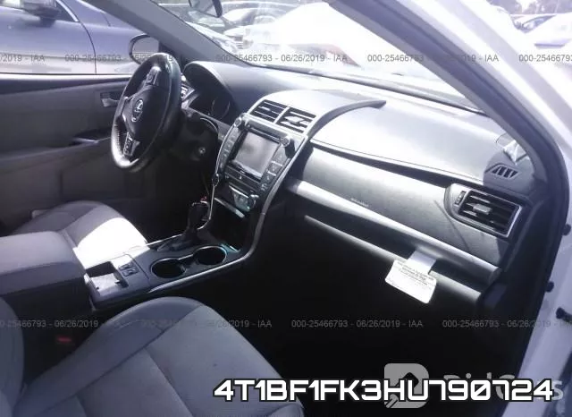 4T1BF1FK3HU790724_5.webp
