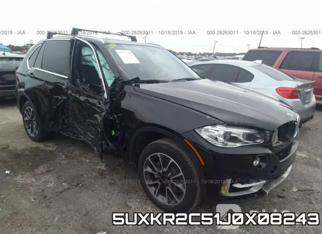 5UXKR2C51J0X08243_1.webp