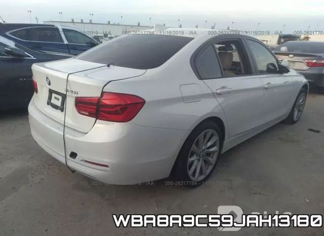 WBA8A9C59JAH13180_4.webp