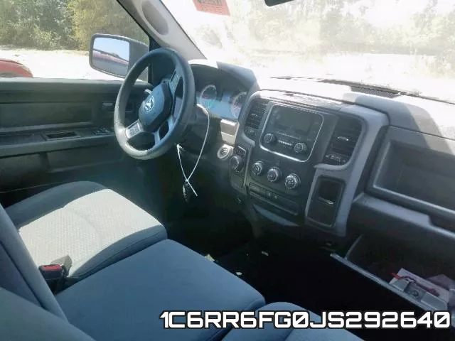 1C6RR6FG0JS292640_5.webp