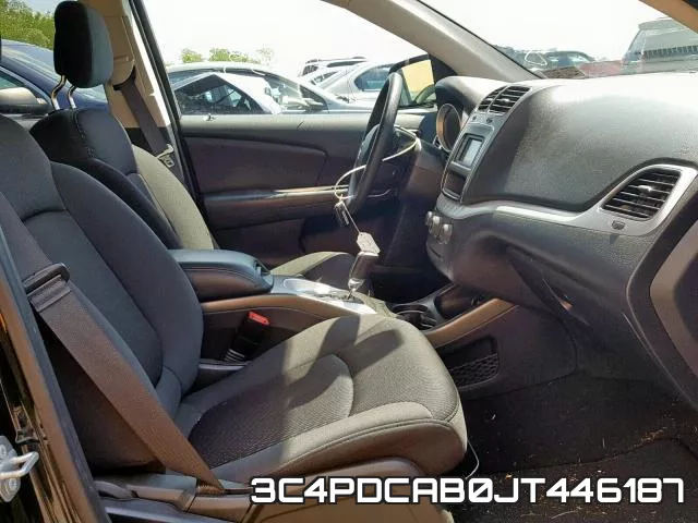 3C4PDCAB0JT446187_5.webp
