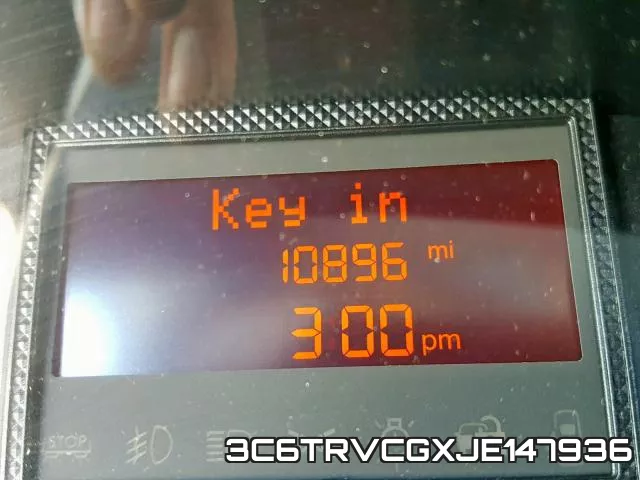 3C6TRVCGXJE147936_8.webp