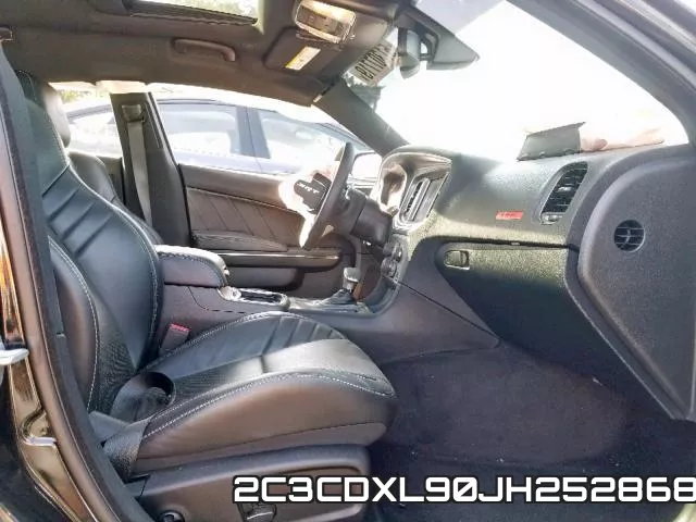 2C3CDXL90JH252868_5.webp