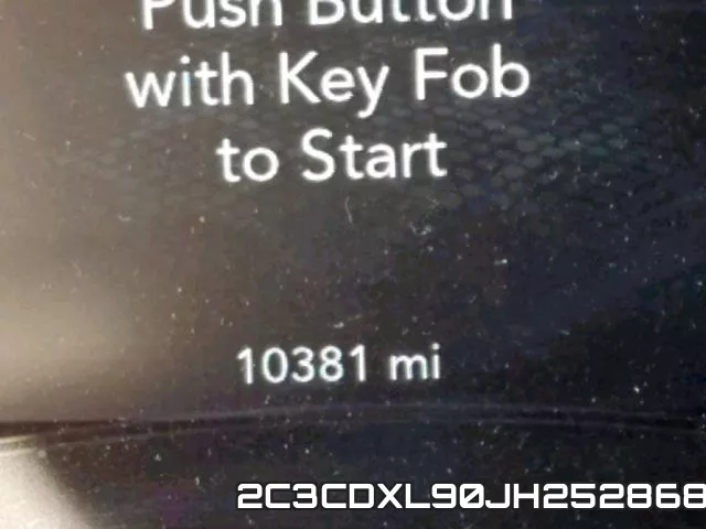 2C3CDXL90JH252868_8.webp