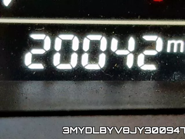 3MYDLBYV8JY300947_8.webp