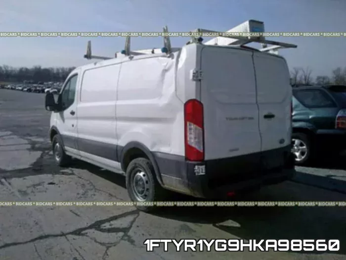 1FTYR1YG9HKA98560_3.webp