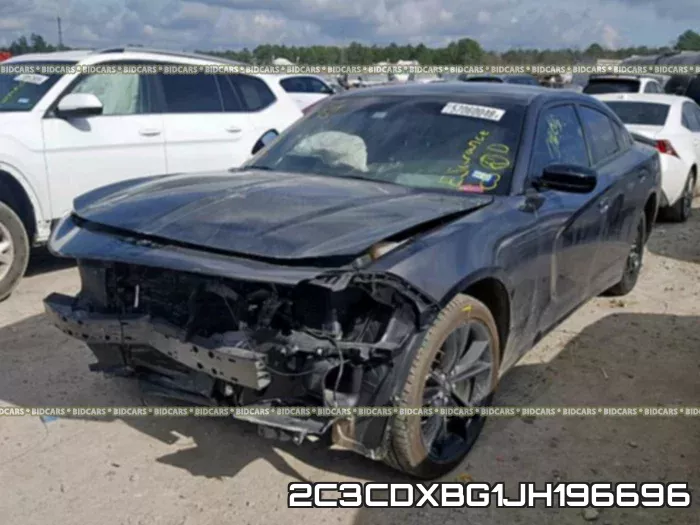 2C3CDXBG1JH196696_2.webp