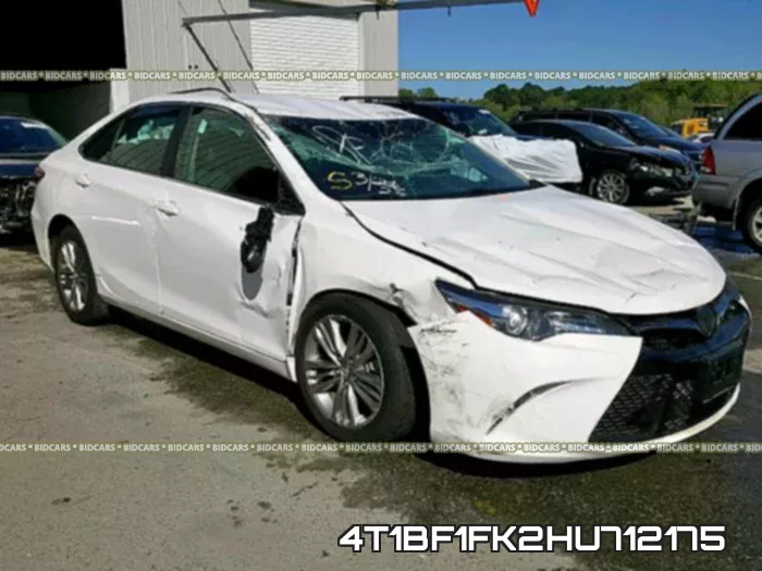 4T1BF1FK2HU712175_1.webp