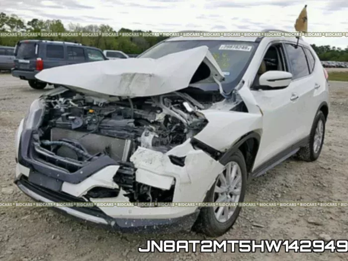 JN8AT2MT5HW142949_2.webp