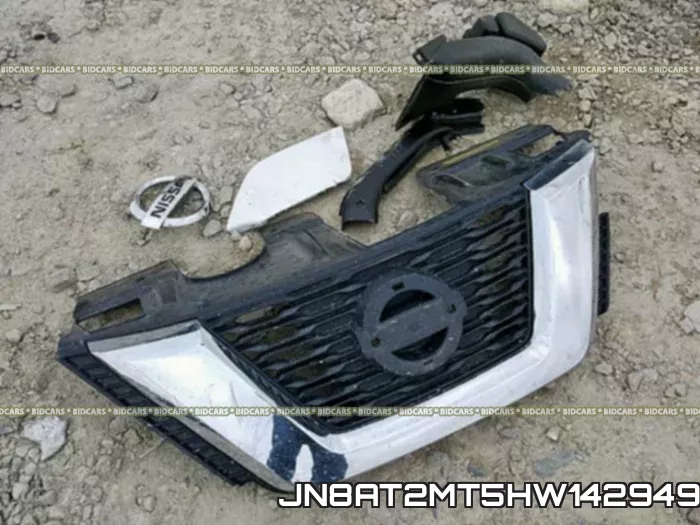 JN8AT2MT5HW142949_9.webp
