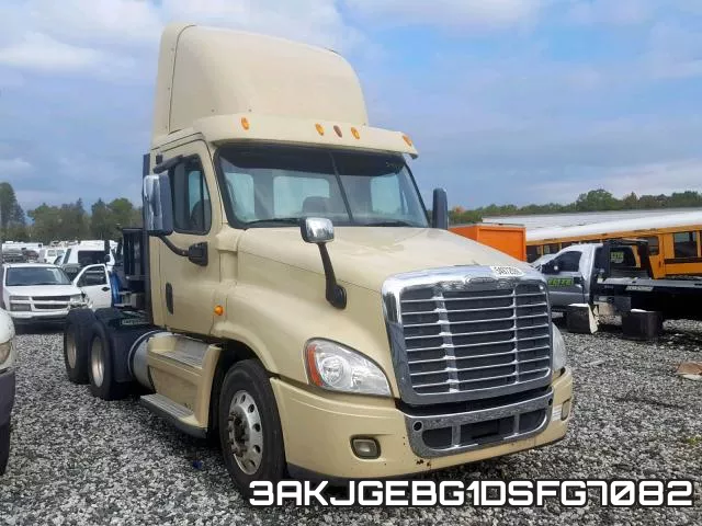 3AKJGEBG1DSFG7082