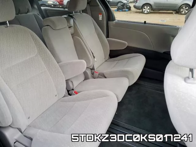 5TDKZ3DC0KS017241_6.webp