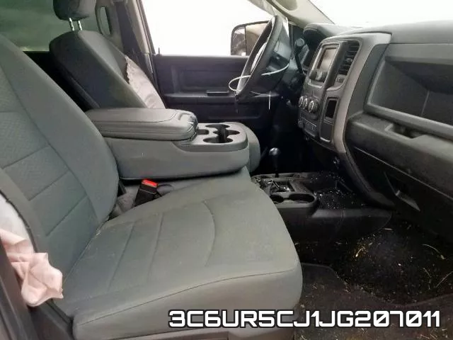 3C6UR5CJ1JG207011
