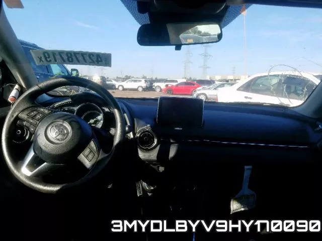 3MYDLBYV9HY170090_9.webp