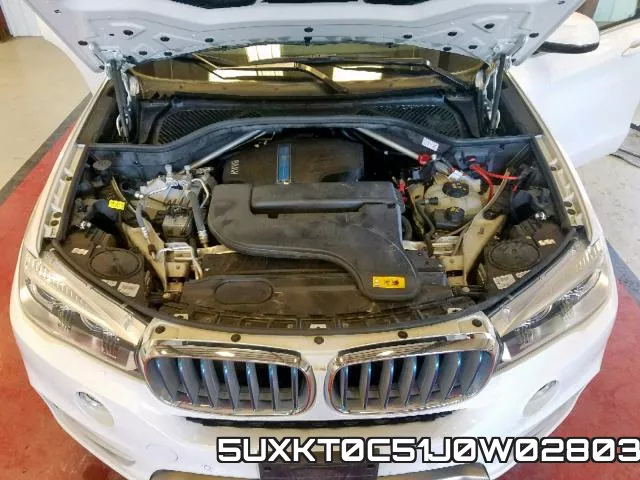 5UXKT0C51J0W02803_7.webp