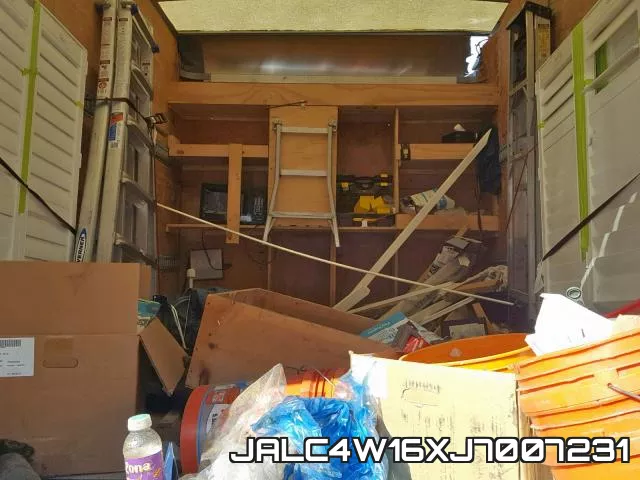 JALC4W16XJ7007231_6.webp