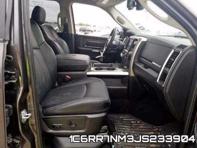 1C6RR7NM3JS233904_5.webp