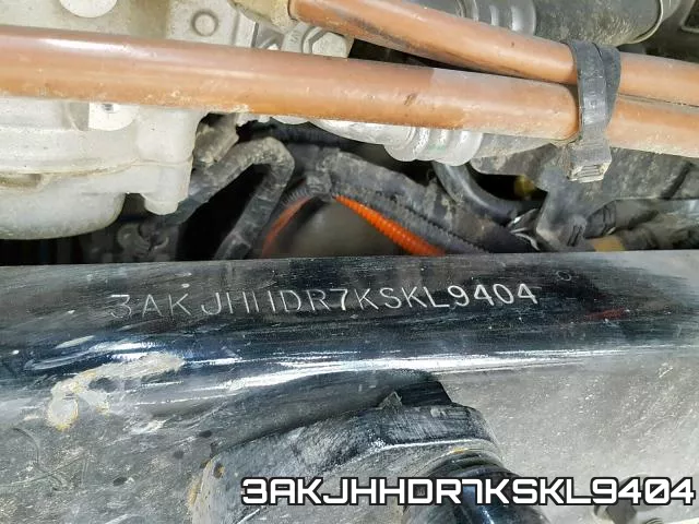 3AKJHHDR7KSKL9404_10.webp