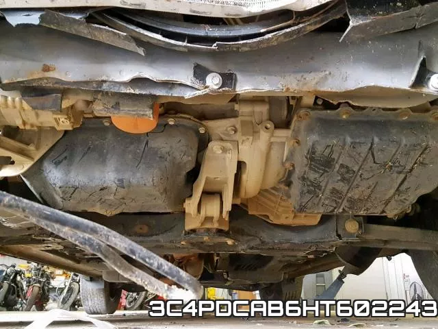 3C4PDCAB6HT602243_9.webp