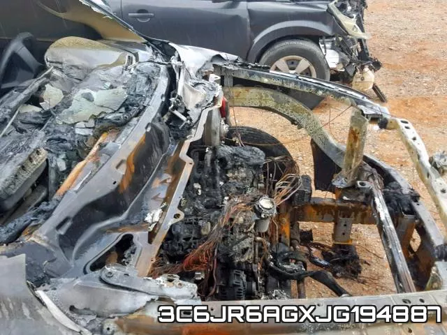 3C6JR6AGXJG194887_9.webp