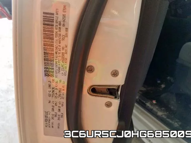 3C6UR5CJ0HG685009_10.webp