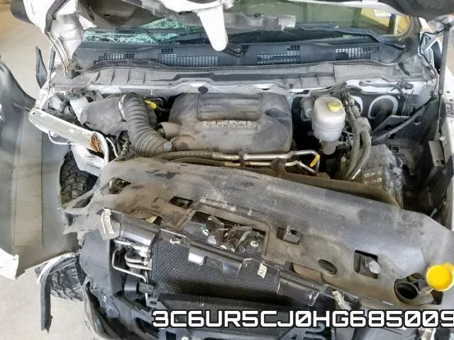 3C6UR5CJ0HG685009_7.webp