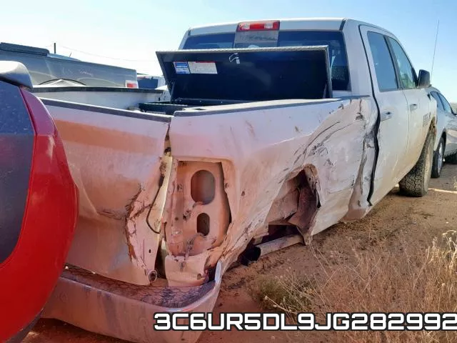 3C6UR5DL9JG282992_4.webp