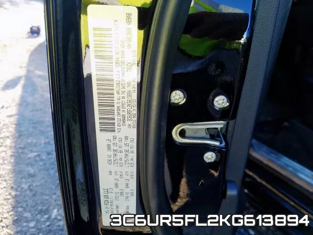 3C6UR5FL2KG613894_10.webp