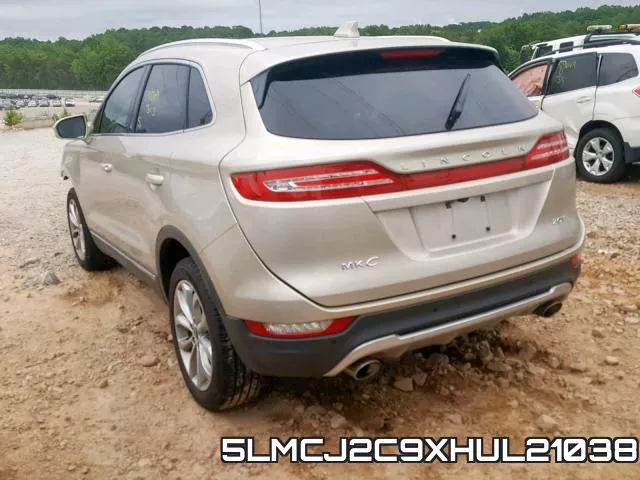 5LMCJ2C9XHUL21038_3.webp