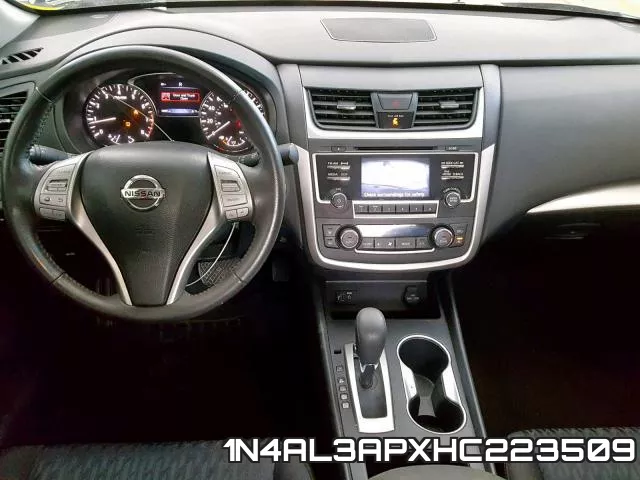1N4AL3APXHC223509_9.webp