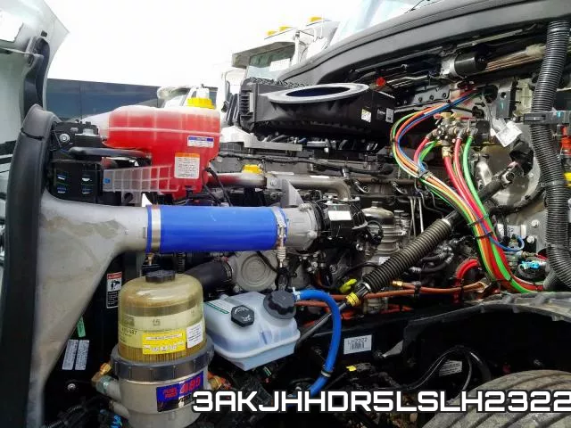 3AKJHHDR5LSLH2322_7.webp